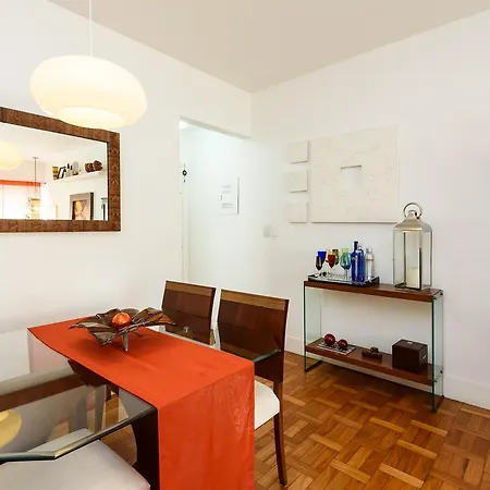 Copacabana Beach Amazing Lux 2 Bedroom Apartment-3